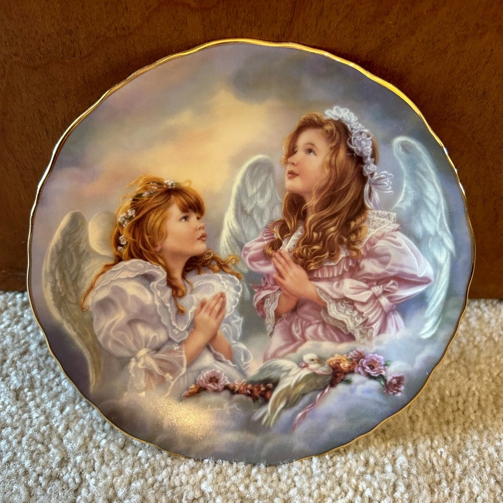 Reco “Sharing Dreams” Wall Decor Plate Painted by Sandra Kuck